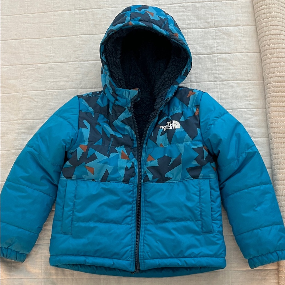 The North Face Teal and Navy Geometric Jacket